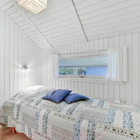 Semesterbostad 3 Bedroom Stunning In