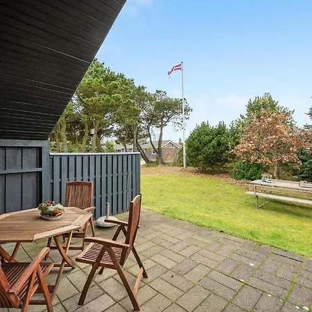 Semesterbostad 3 Bedroom Stunning In