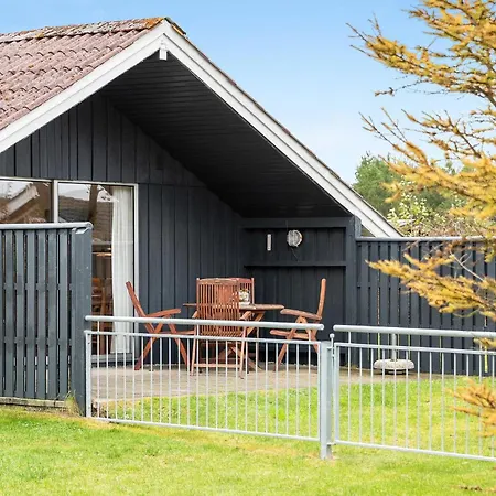 3 Bedroom Stunning In Skjern